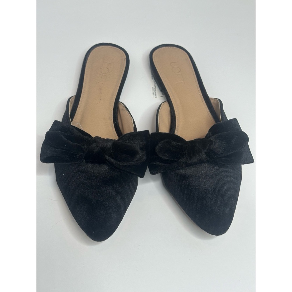 LOFT BLACK VELVET w/BOW Pointed TOE Comfy MULES Size 9M EUC